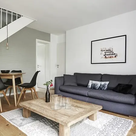 Apartman Hus Am Wall - Reetdachapartments - St. Peter Ording *