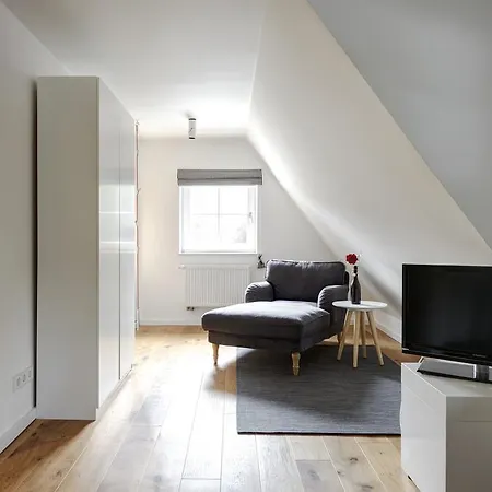 Hus Am Wall - Reetdachapartments - St. Peter Ording